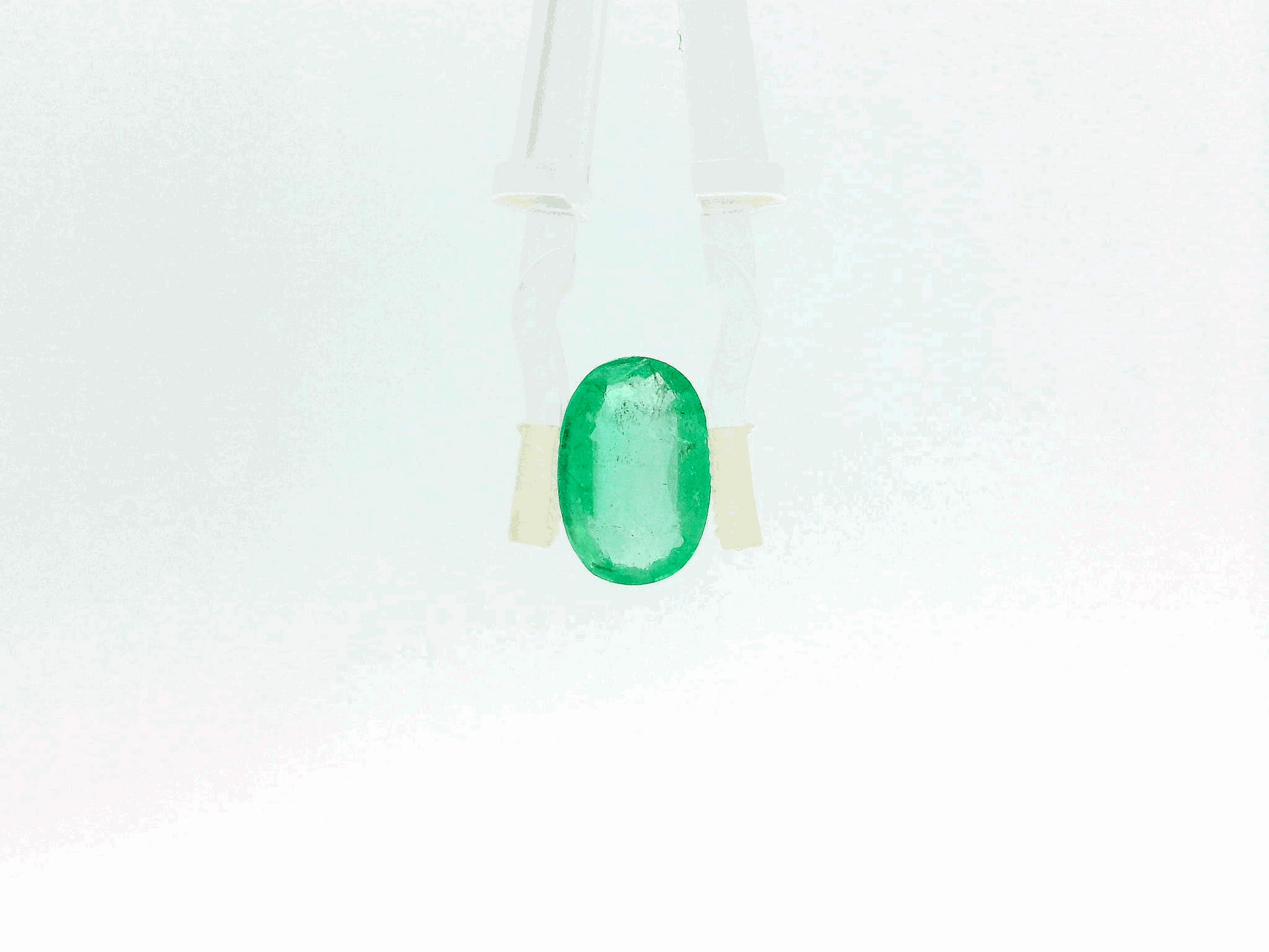 Emerald (Panna Stone) - 3.25 Carat