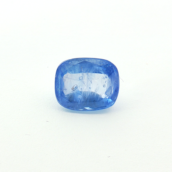 Blue Sapphire - 5.66 Carat