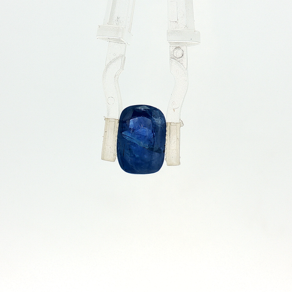 Blue Sapphire - 4.58 Carat