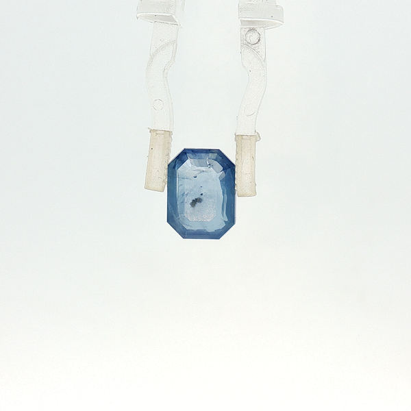 Blue Sapphire - 3.60 Carat