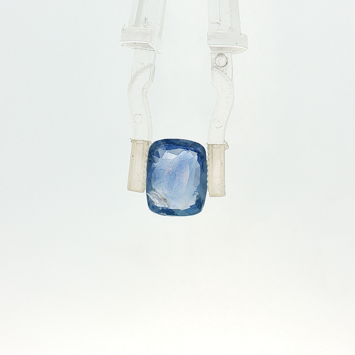 Blue Sapphire - 4.00 Carat