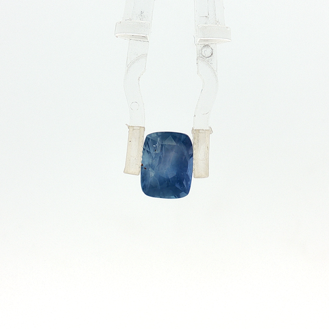 Blue Sapphire - 3.62 Carat
