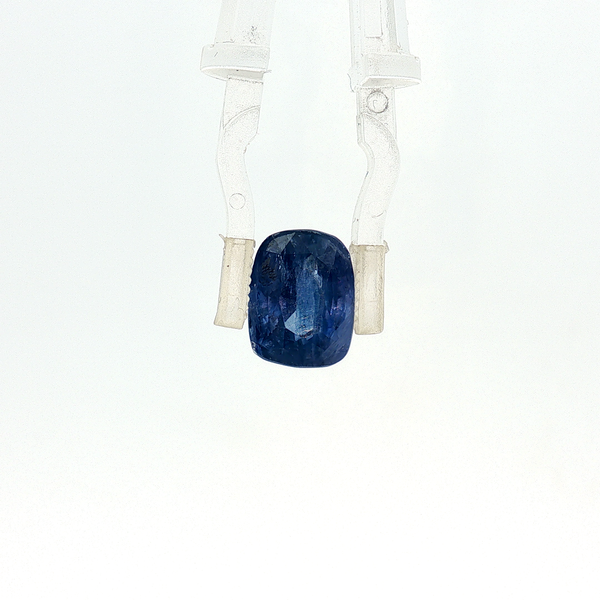 Blue Sapphire - 5.18 Carat