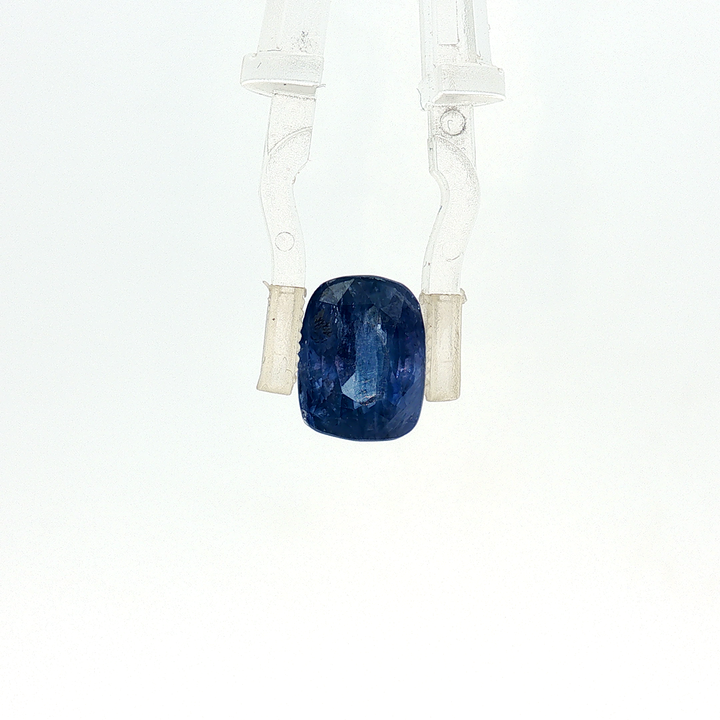 Blue Sapphire - 5.18 Carat