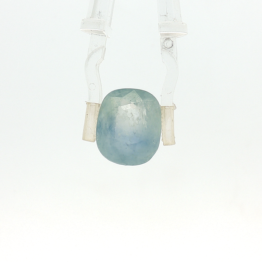 Blue Sapphire - 9.90 Carat