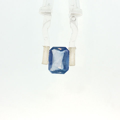 Blue Sapphire - 3.03 Carat