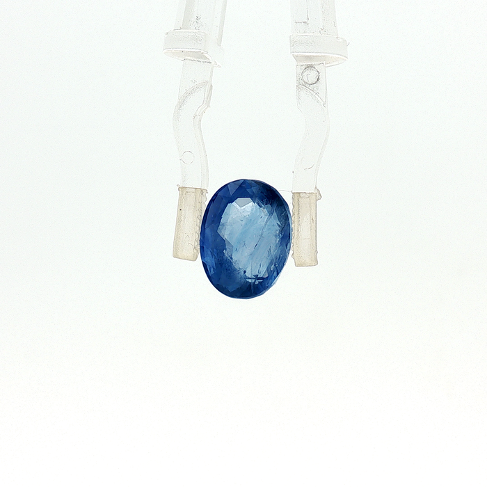 Blue Sapphire - 6.04 Carat