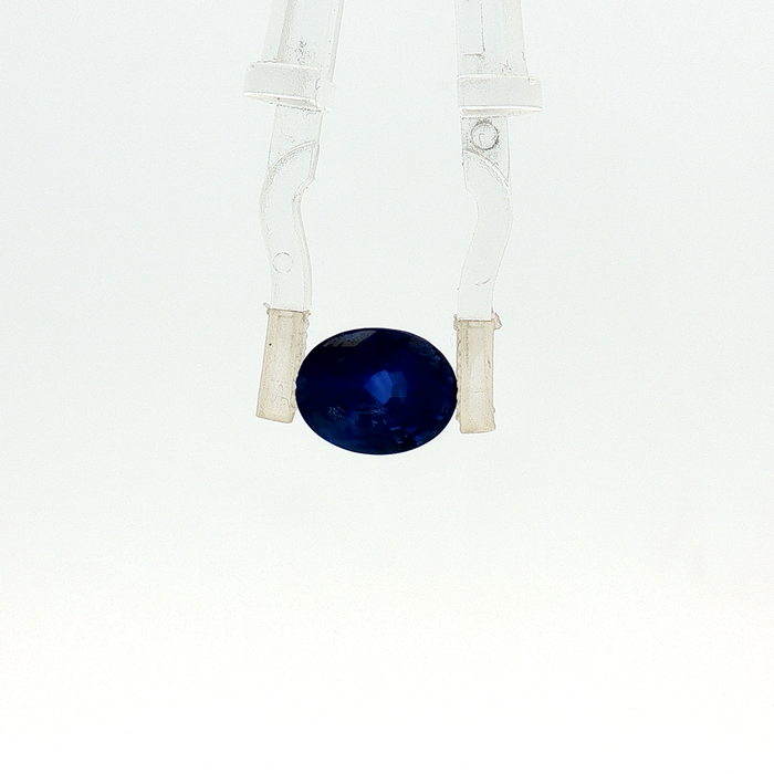 Blue Sapphire - 4.03 Carat