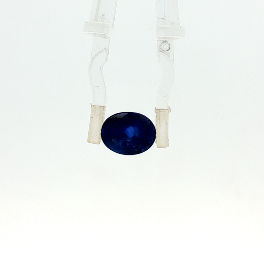 Blue Sapphire - 4.03 Carat