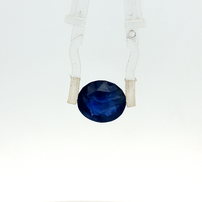 Blue Sapphire - 7.17 Carat