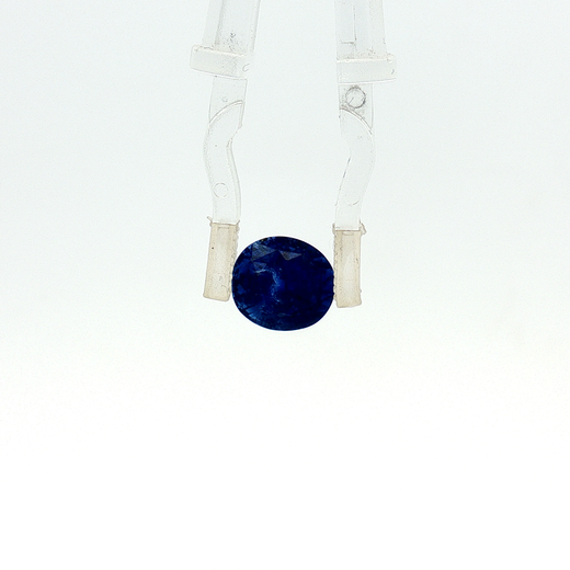 Blue Sapphire - 4.09 Carat