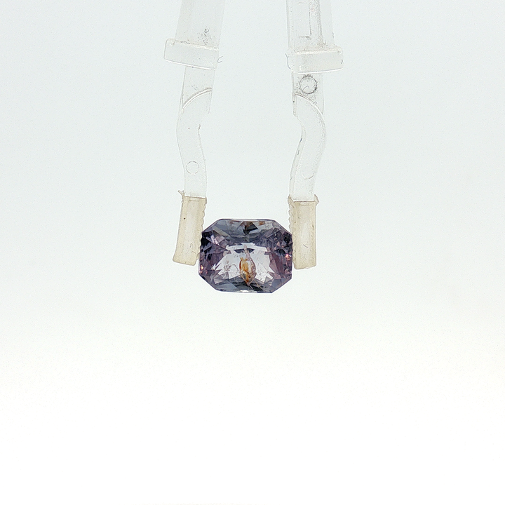 Blue Sapphire - 3.34 Carat
