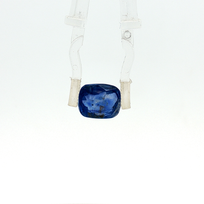 Blue Sapphire - 5.62 Carat