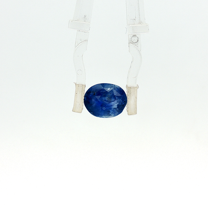Blue Sapphire - 4.03 Carat