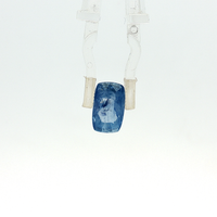 Blue Sapphire - 4.05 Carat