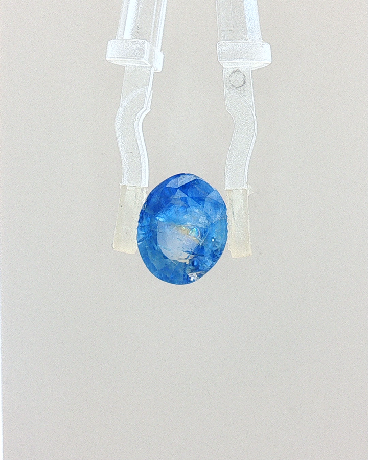 Blue Sapphire - 4.29 Carat