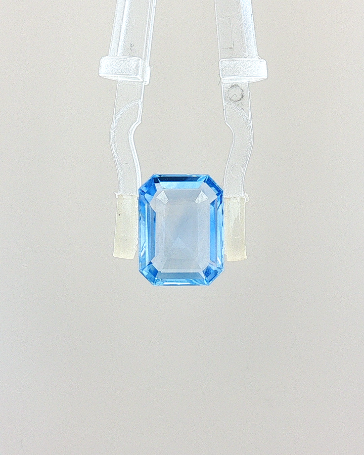 Blue Sapphire - 5.17 Carat