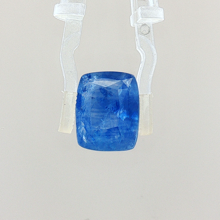Blue Sapphire - 9.26 Carat