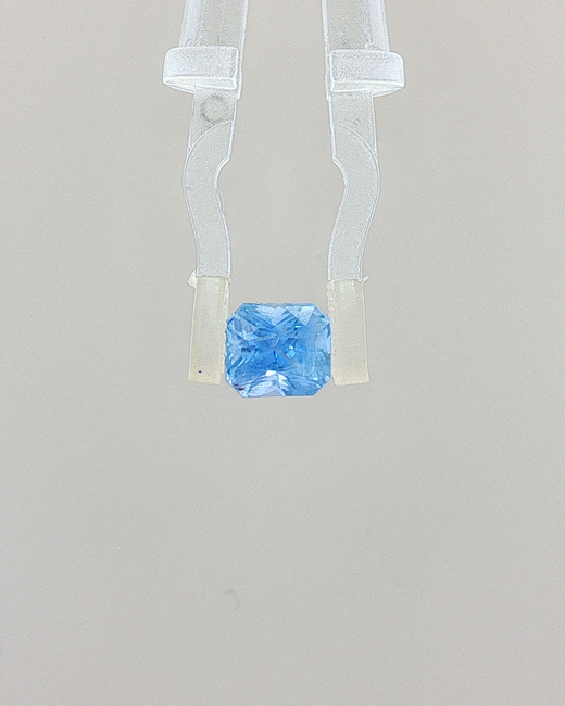Blue Sapphire - 2.09 Carat