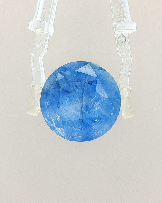 Blue Sapphire - 25.72 Carat