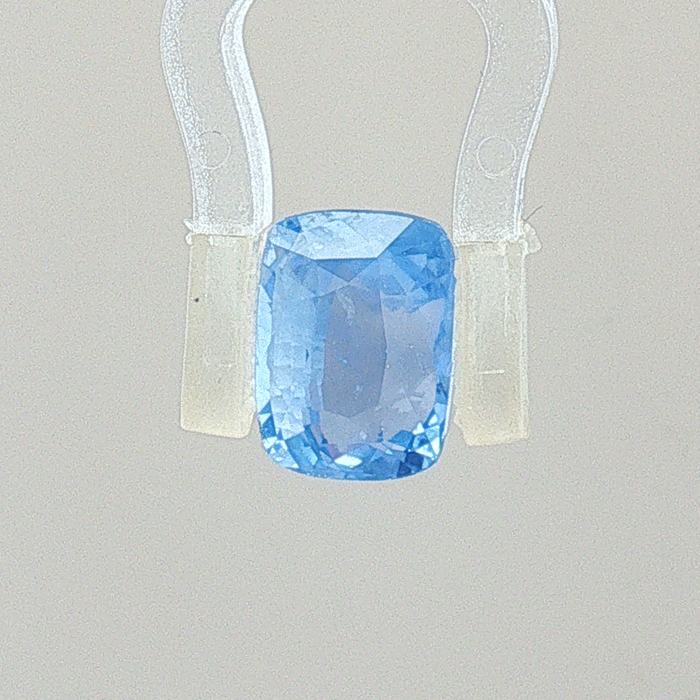 Blue Sapphire - 3.06 Carat