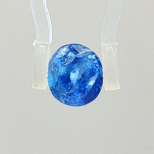 Blue Sapphire - 3.73 Carat