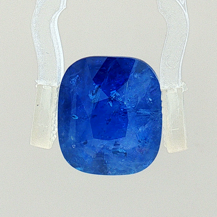 Blue Sapphire - 9.59 Carat