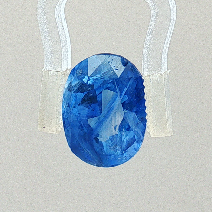 Blue Sapphire - 6.52 Carat