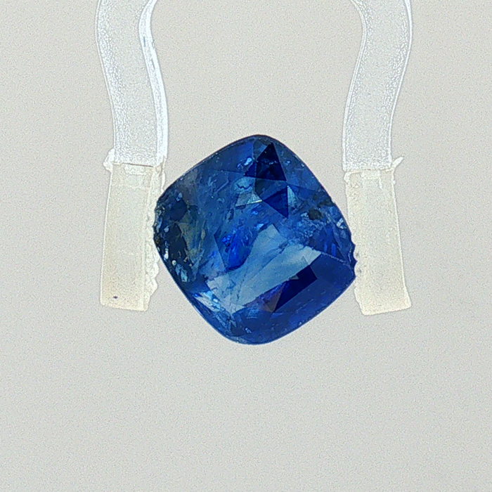 Blue Sapphire - 2.49 Carat