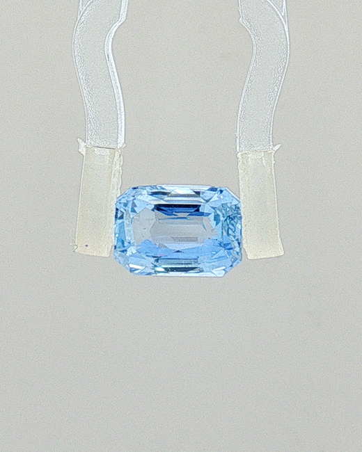 Blue Sapphire - 2.05 Carat