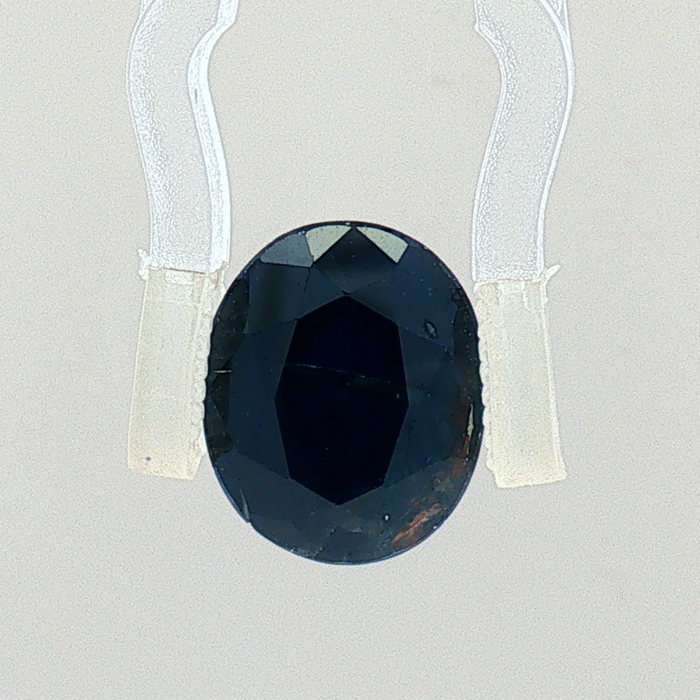 Blue Sapphire - 4.10 Carat