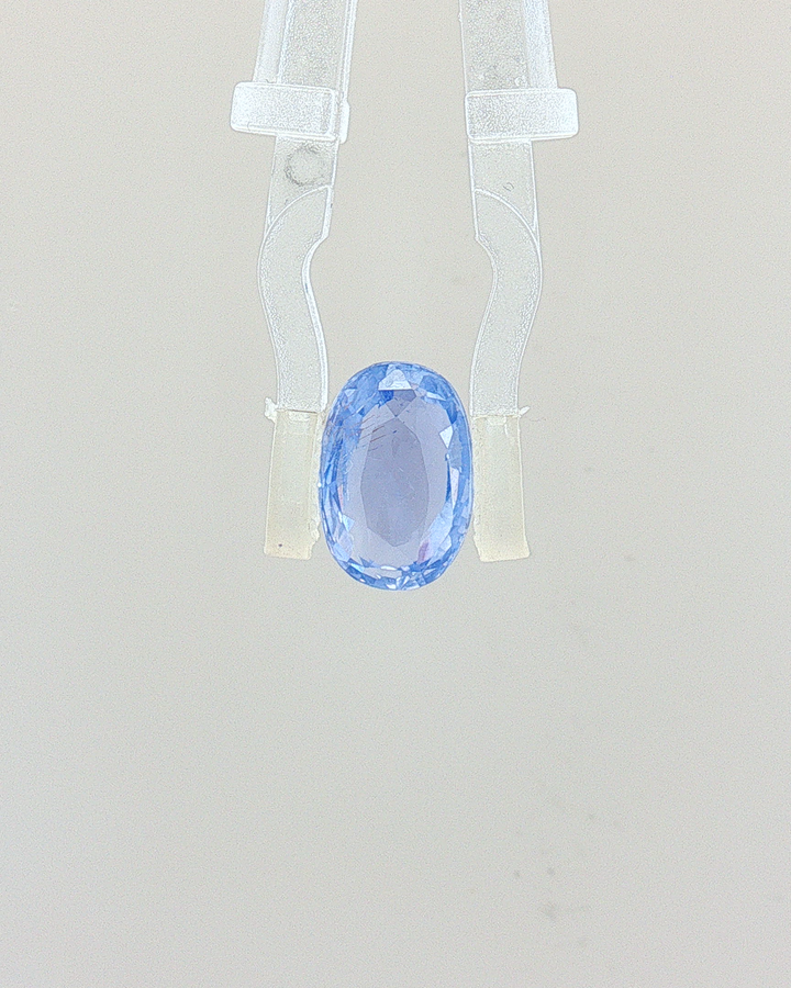 Blue Sapphire - 3.48 Carat