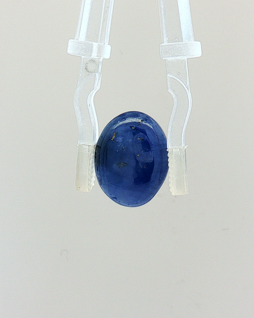 Blue Sapphire (Neelam) - 13.77 Carat
