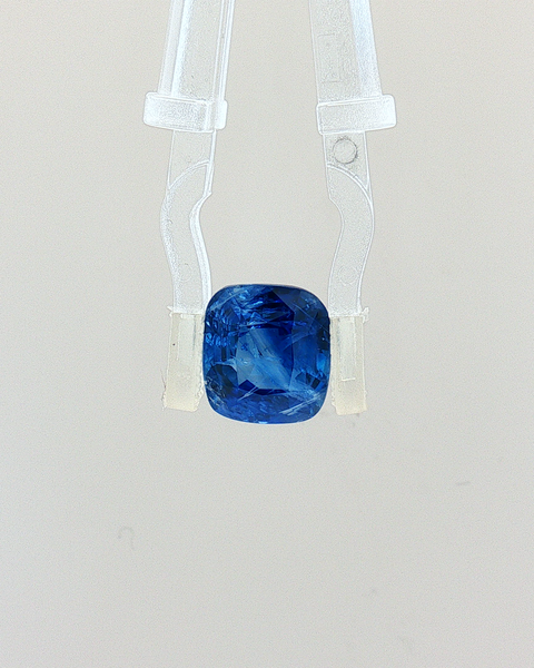 Royal Silk Blue Sapphire (Neelam) - 4.10 Carat (Certified)