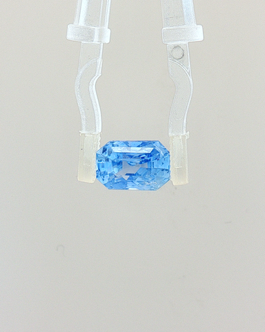 VIVID Blue Sapphire (Neelam) - 4.17 Carat (Certified)