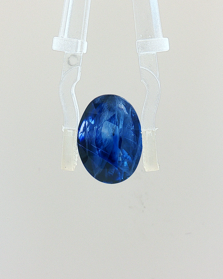 Royal Blue Sapphire (Midnight Blue Neelam) - 10.63 Carat (Certified)