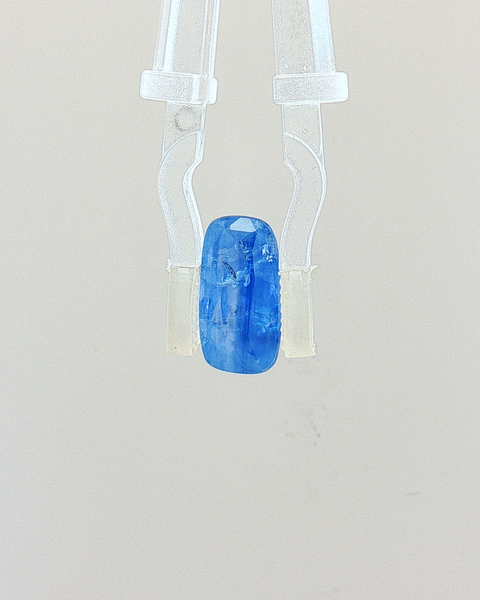 Blue Sapphire (Neelam) - 4.53 Carat (Certified)