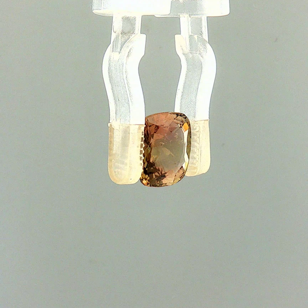 Green Sapphire (Neelam) – 2.58 Carat Certified Transparent Luxury Sapphire